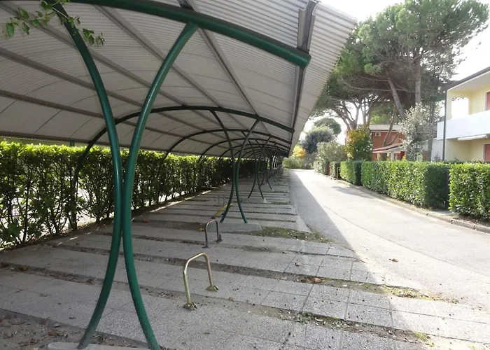 Apartment Comfy With Pool-beahost